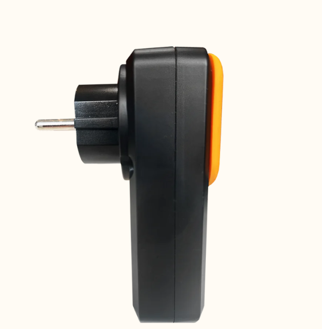 SmartPlug2 - control de la distanță pentru echipamentele fermei